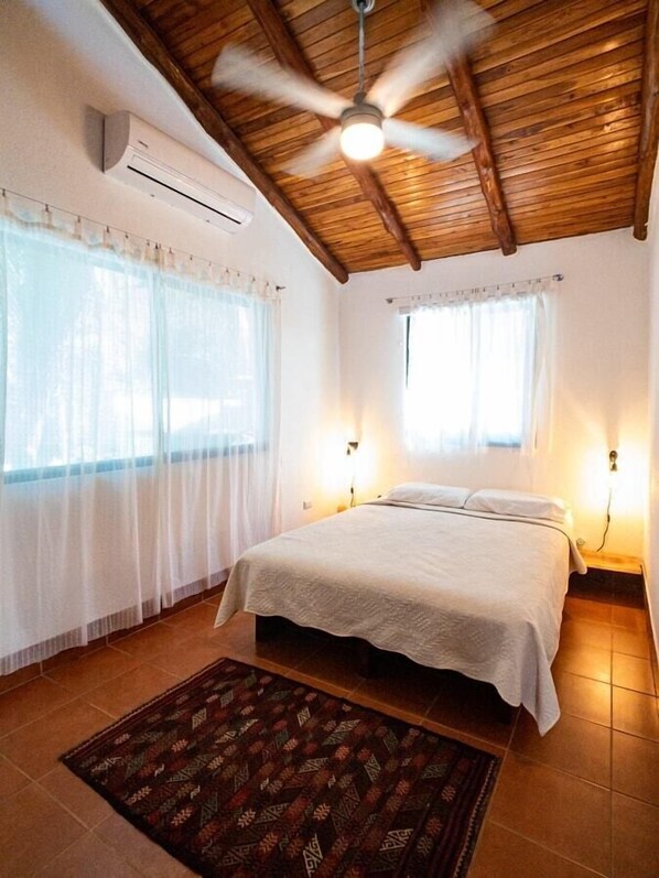 1 غرفة نوم وسرير سفر وواي فاي وملاءات أسرّة