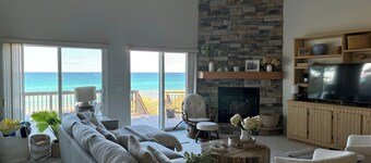 Beach House Beauty on Lake Michigan!