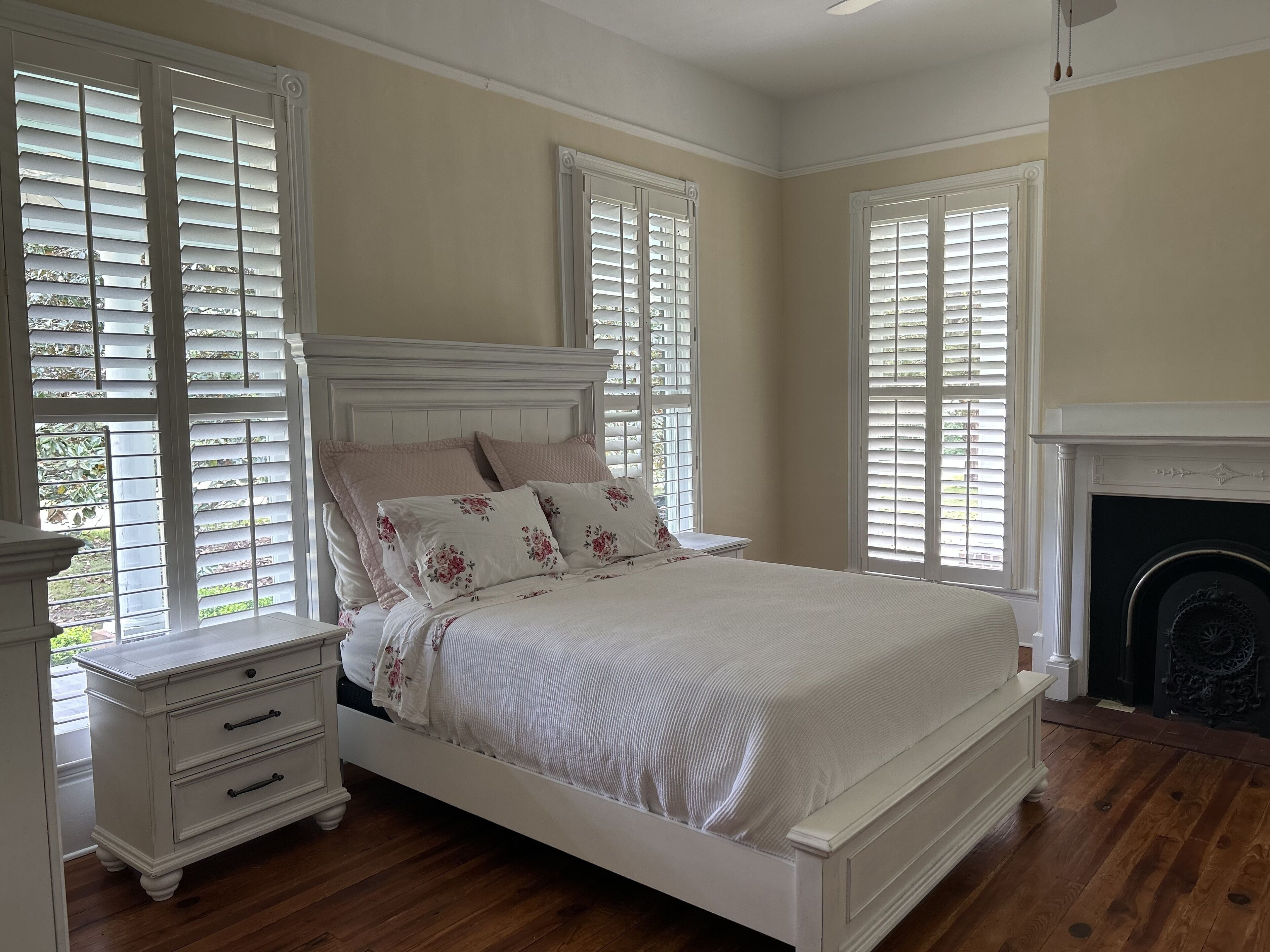 Enjoy Historic Marion, Alabama with all the comforts of home!