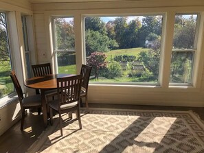 Dining - Hill top home located on 30 acres with privacy and surrounding natural beauty. (Northfield)