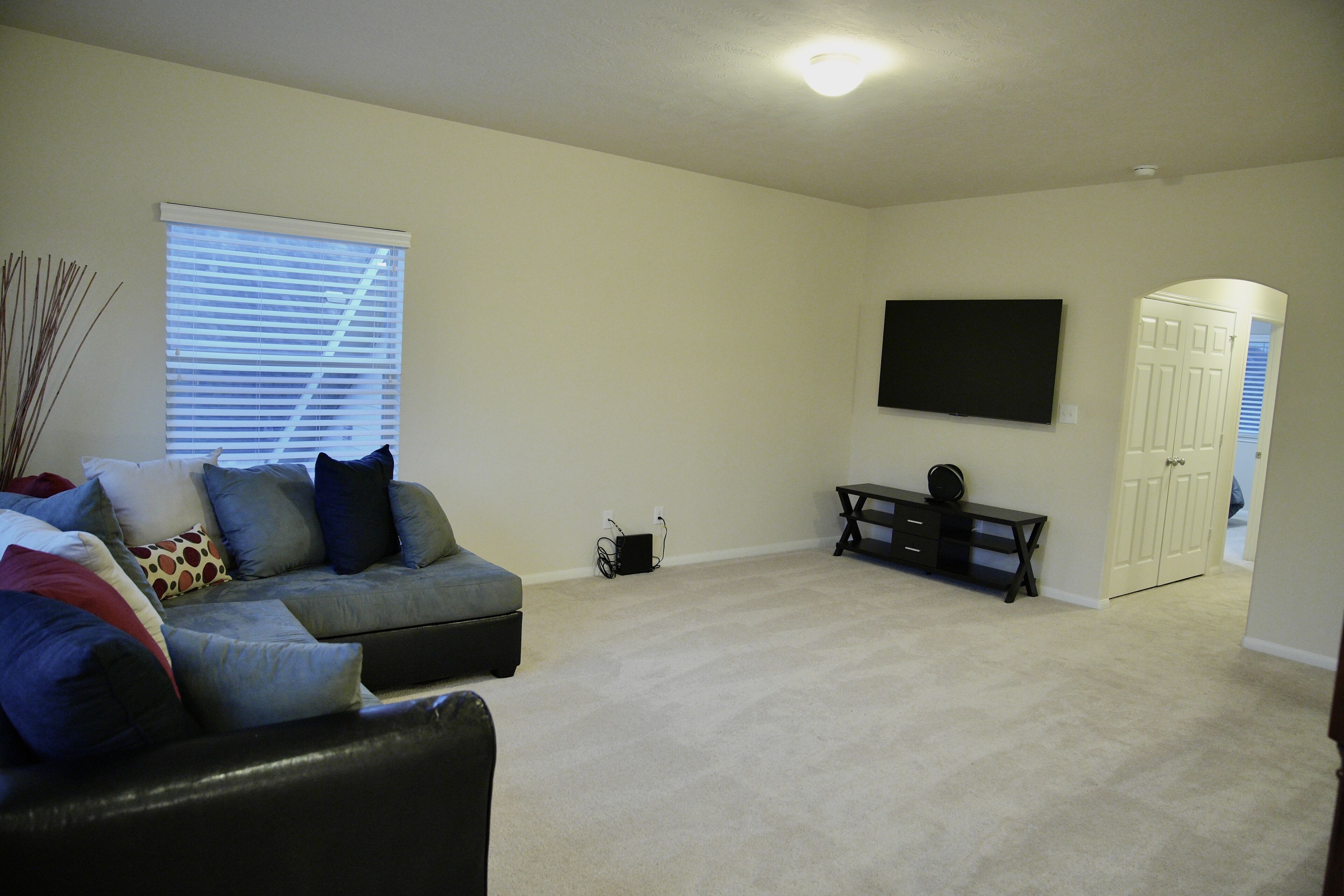 Houston’s Hub House “Go Everywhere!”