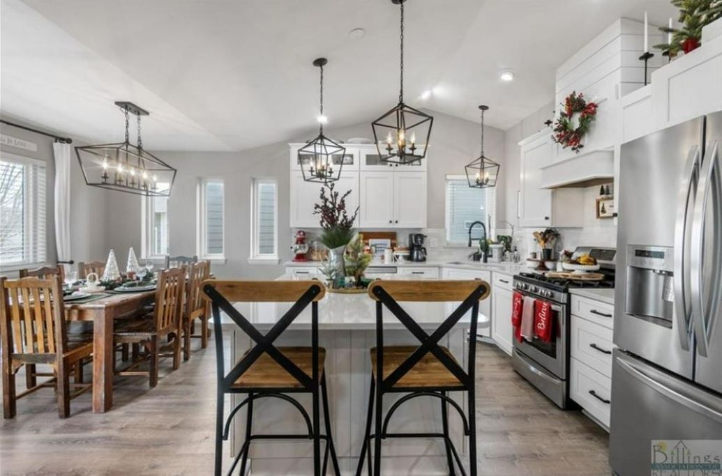 Premium Home with Fire Pit-Patio Private Park, Walking Path, Family Neighborhood