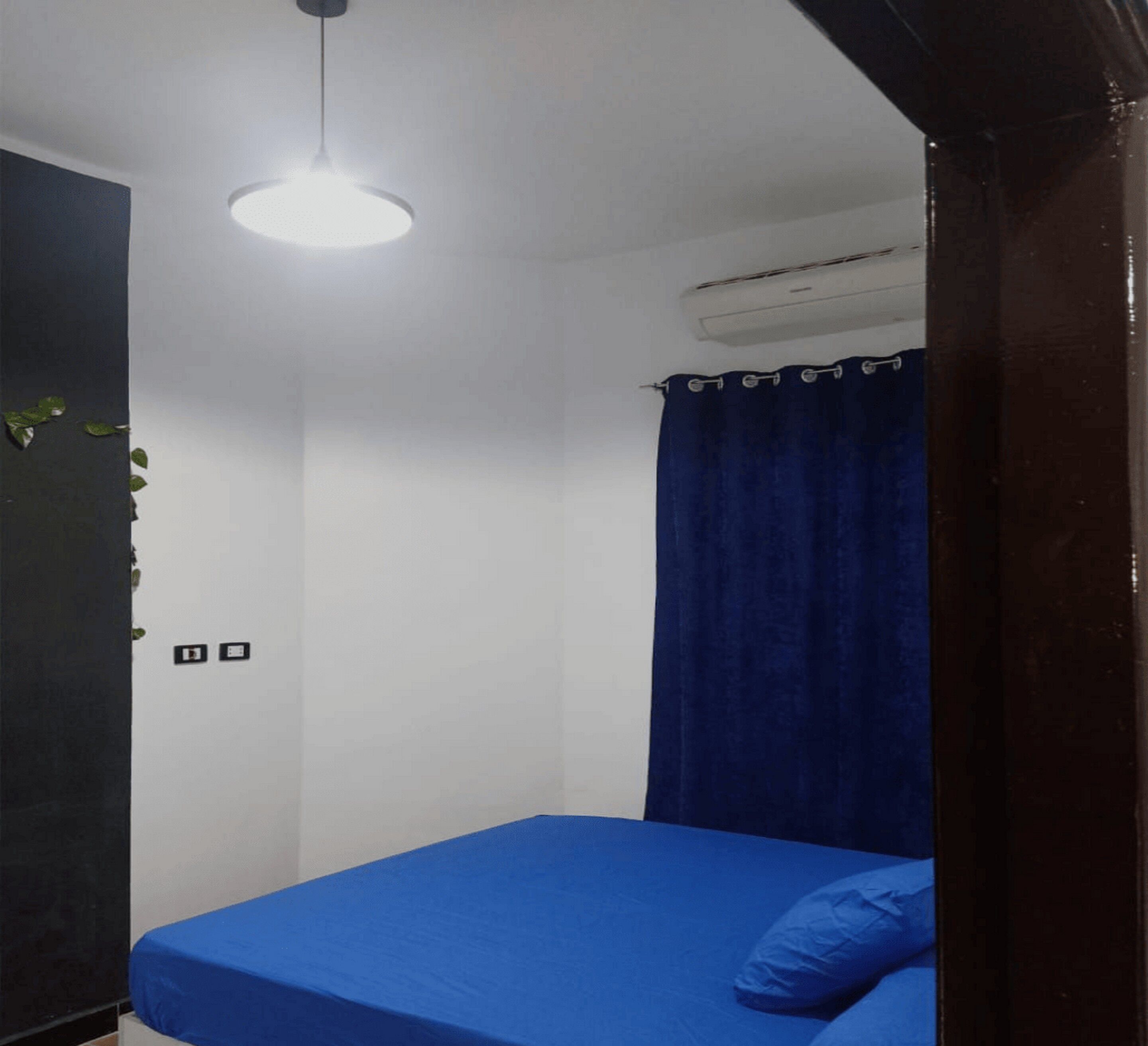 city apartment | egyptian cotton sheets, premium bedding, blackout curtains