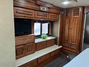 2 bedrooms, bed sheets