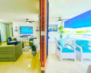 Smart-TV, Stereoanlage