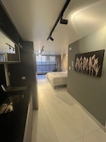 Estúdio clássico | 1 quarto, cortinas blackout, quartos à prova de som