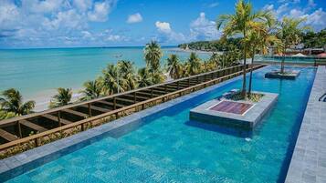 Appartement | Zwembad | Een buitenzwembad