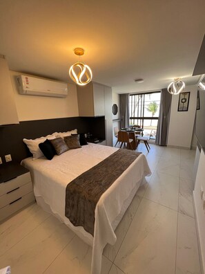 Suite | 1 bedroom, individually decorated, individually furnished