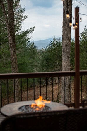 Property grounds - Mtn Views|Sauna|Hiking|Cpls Wellness Retreat (Ellijay)
