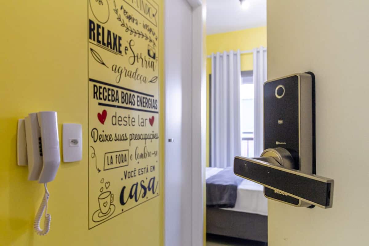 1 bedroom, blackout drapes, iron/ironing board, free WiFi