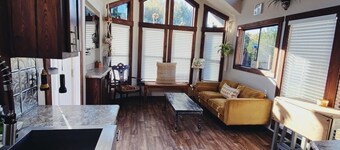 Tiny Home - Peaceful and Secluded