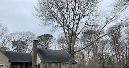 Cape cod getaway Close to Old Silver