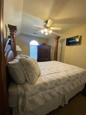 5 quartos, Wi-Fi, roupa de cama