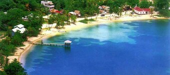 Vacation Home On Caribbean Coast For Rent with Private Beach in Honduras