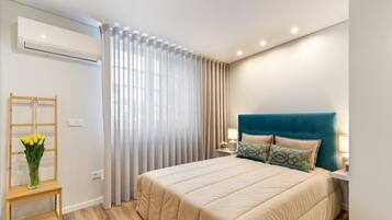 1 bedroom, iron/ironing board, Internet, bed sheets