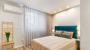 1 bedroom, iron/ironing board, Internet, bed sheets