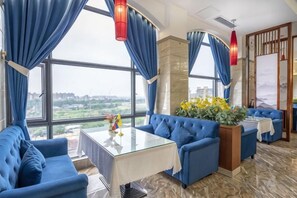 Unclassified image, 3 of 17, button - Yihao Hotel (Qionghai)