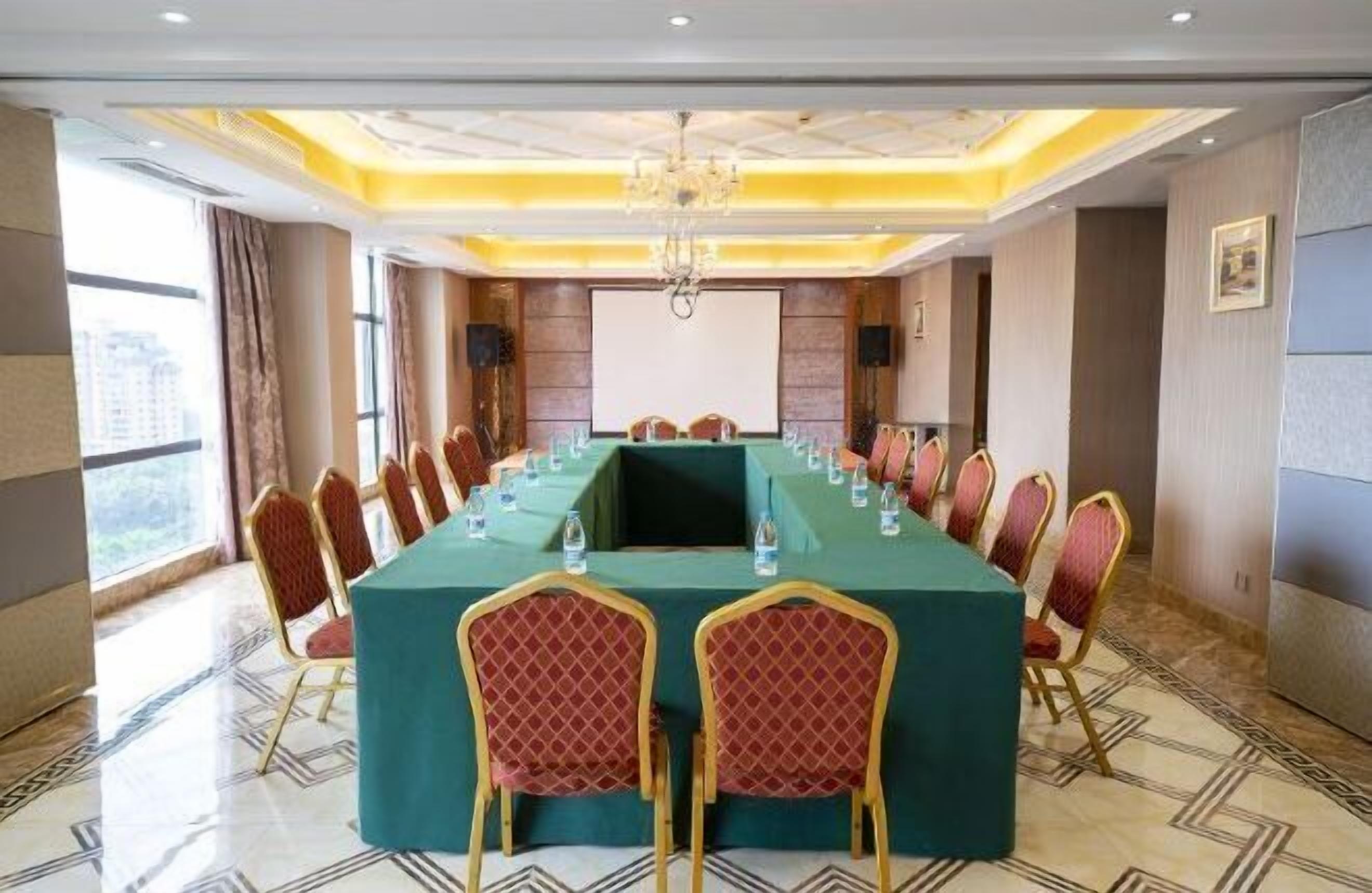 Meeting facility
