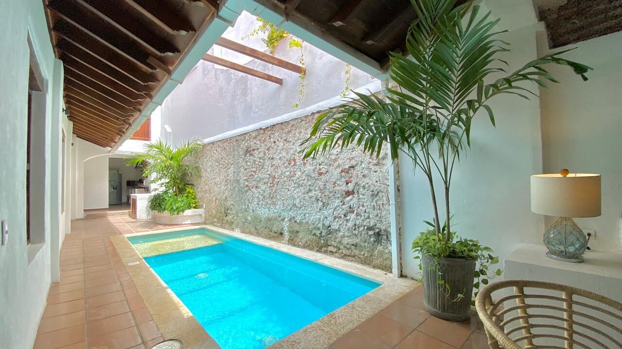 CAR 6BR The Mariana House + Free Bonus