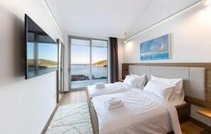 4 makuuhuonetta, vauvan matkasänky, ilmainen Wi-Fi, vuodevaatteet