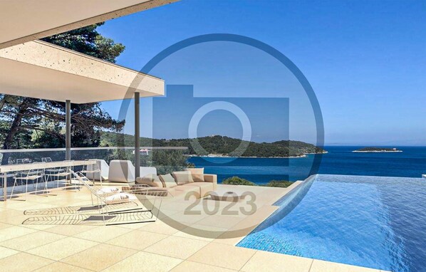 Et oppvarmet basseng