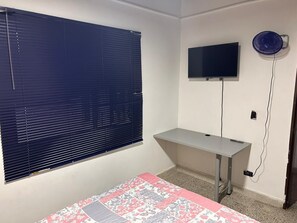 Quarto casal standard | Individualmente decorados, individualmente mobiliados, Wi-Fi de cortesia