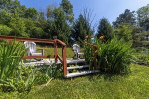 Property grounds - Cozy Cabin with an RV &Camper Hookup 
Pet Friendly 
Peaceful & Relaxing  (Bath)