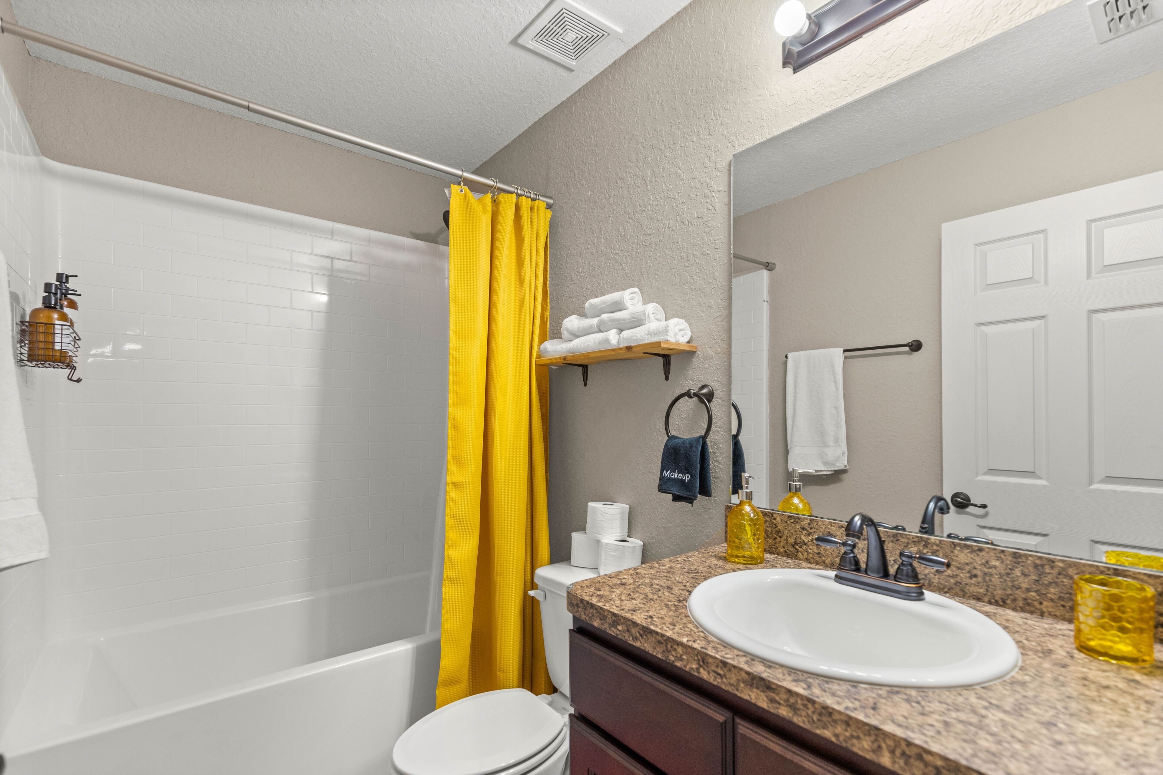 ✨Equestrian Escape With a Hot Tub✨ 8 Min to WEC 🍃 Boho Bliss Luxurious Retreat 