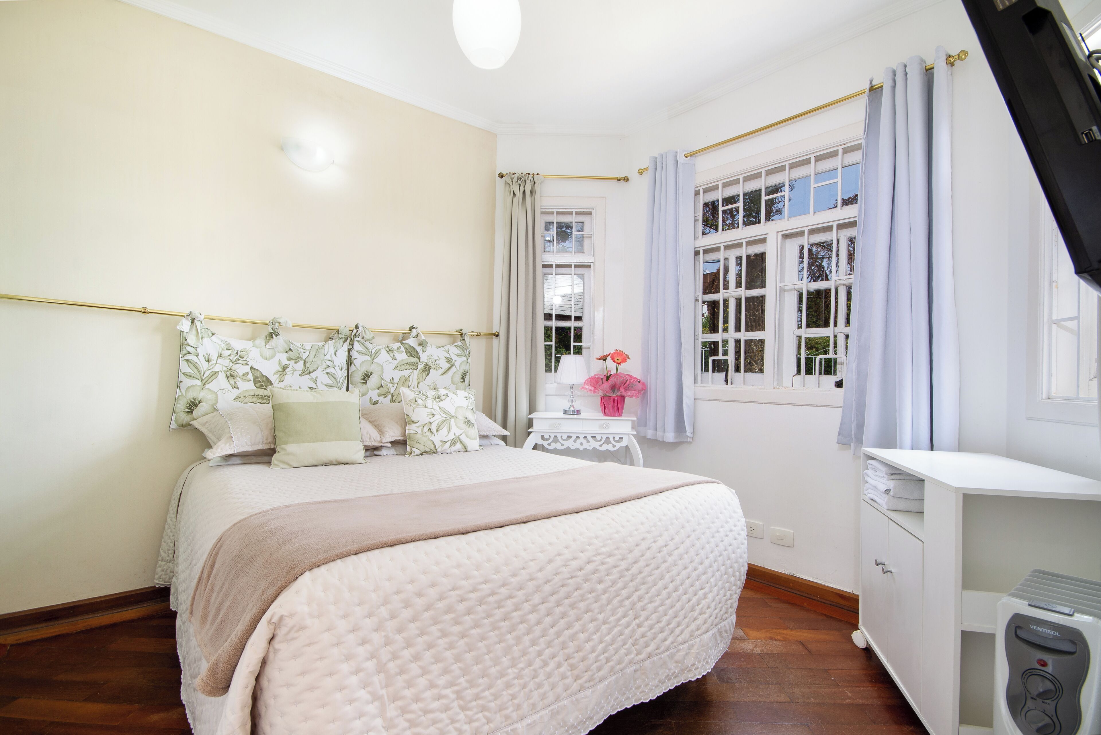 Photo - Pousada Confraria da Terra