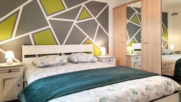 3 bedrooms, travel crib, free WiFi