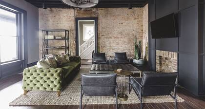 Industrial Modern House for Sleep + Play