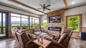 Smart TV, fireplace, table football, stereo