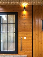 2 habitaciones, muebles diferentes y escritorio