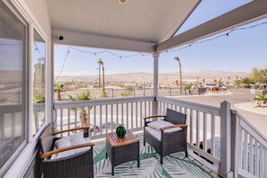 Terrace/patio - Bullhead City Vacation Rental w/ Resort Pool! (Bullhead City)