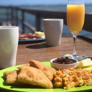 Outdoor dining - San Pedro Condo 2Bed/2Bath Sunset suite #6 (Ambergris Caye)