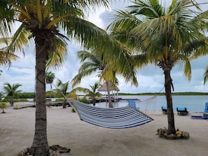 Property grounds - Brahma Blue Belize Penthouse 3Bed/3Bath #2 (Ambergris Caye)