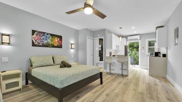 1 bedroom, iron/ironing board, free WiFi, bed sheets