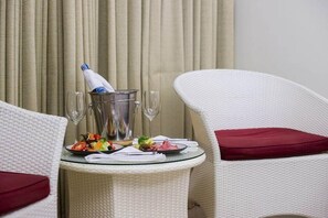 Interior - The Lokal Hotel Phuket (Patong)