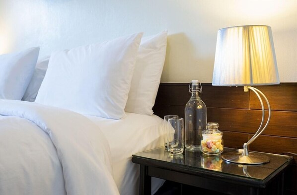 Room - The Lokal Hotel Phuket (Patong)