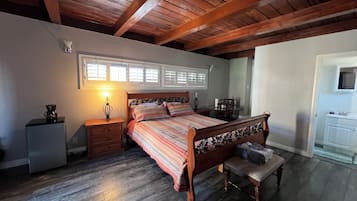 1 bedroom, desk, iron/ironing board, free WiFi