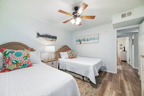 2 bedrooms, iron/ironing board, WiFi, bed sheets
