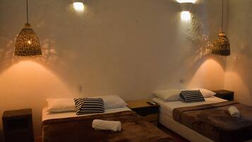 Family Twin Room | Soundproofing, WiFi (free), bed sheets