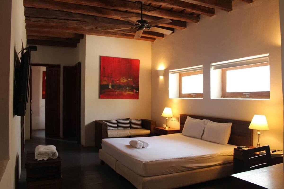 Chambre Supérieure avec lits jumeaux | Chambres insonorisées, Wi-Fi gratuit, draps fournis