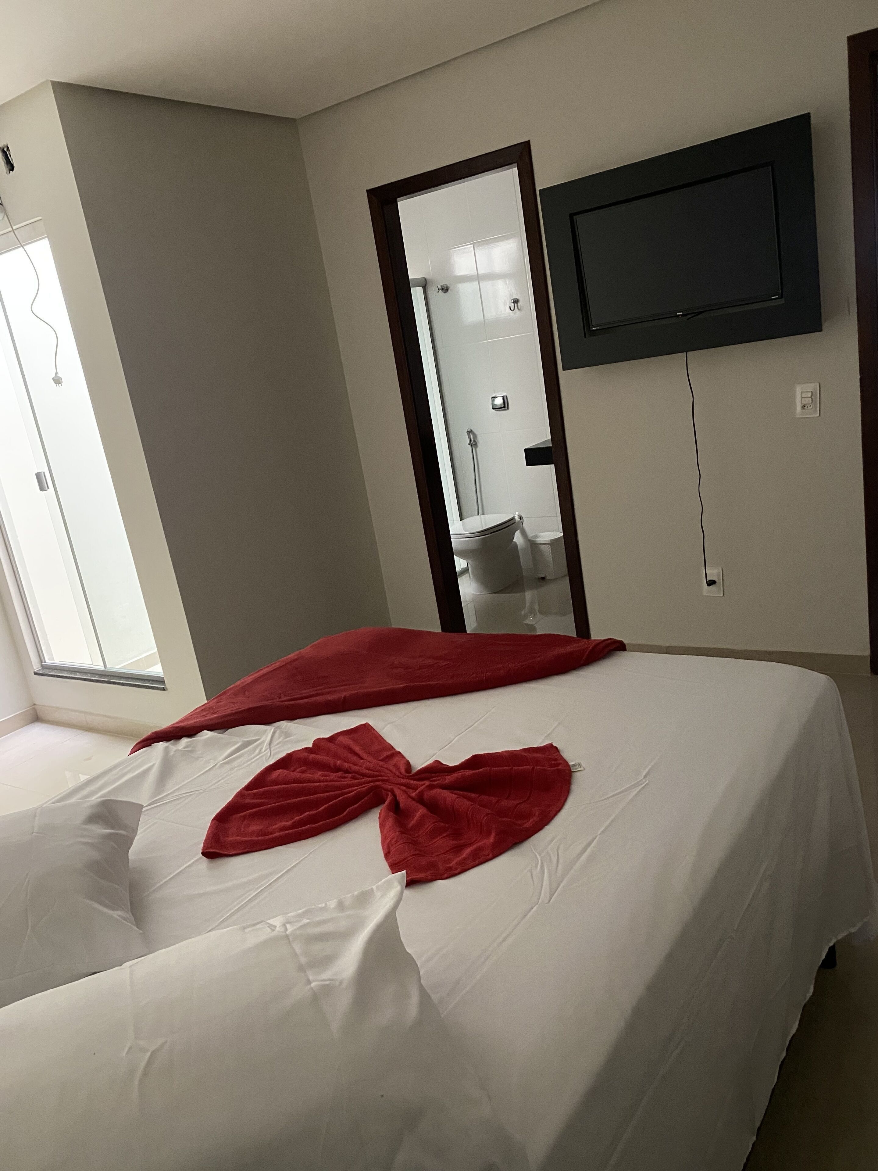 Wifi gratis y ropa de cama 