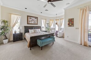 4 chambres, lit parapluie, Wi-Fi gratuit, draps fournis