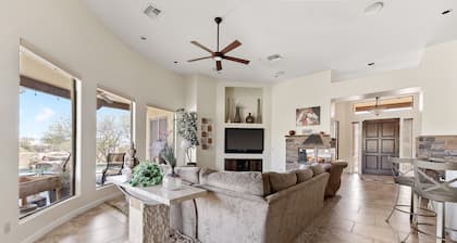 The Genoa House ~ Oasis in the Hills
