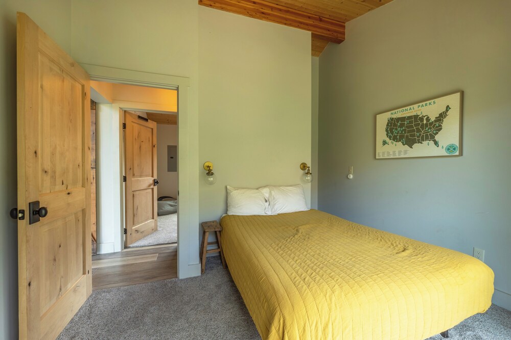 Nothomb Hill, Winter Specials Hot Tub! Klickitat River View, Hot Tub