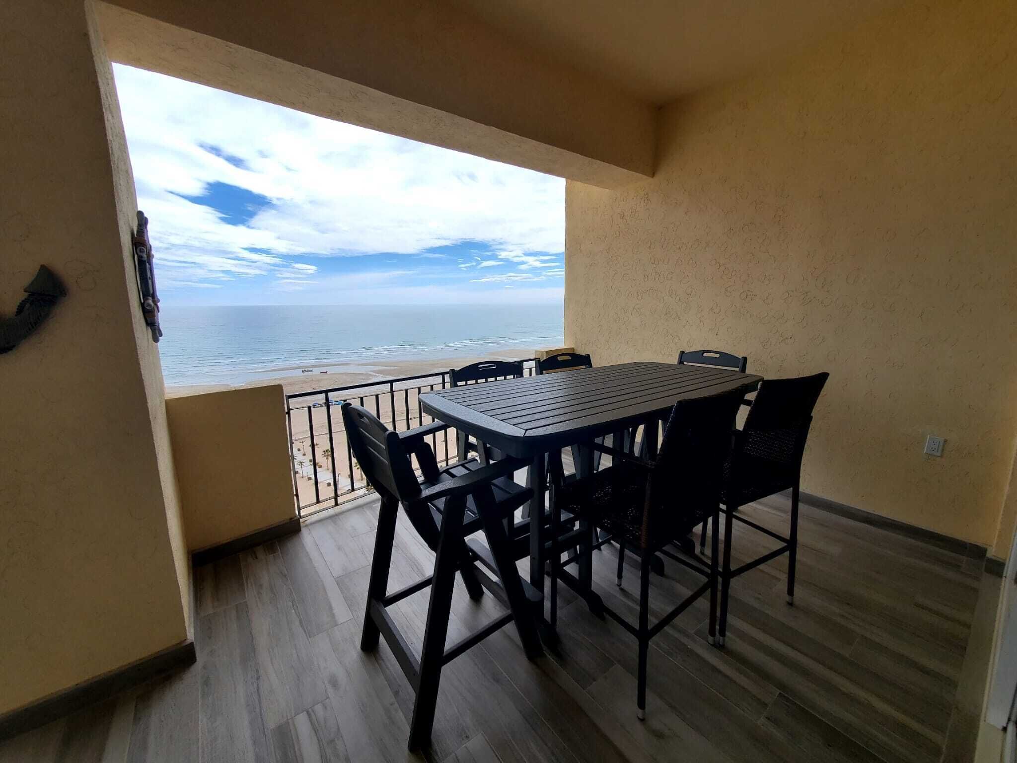 New 2 bedroom 2 bath, C31004