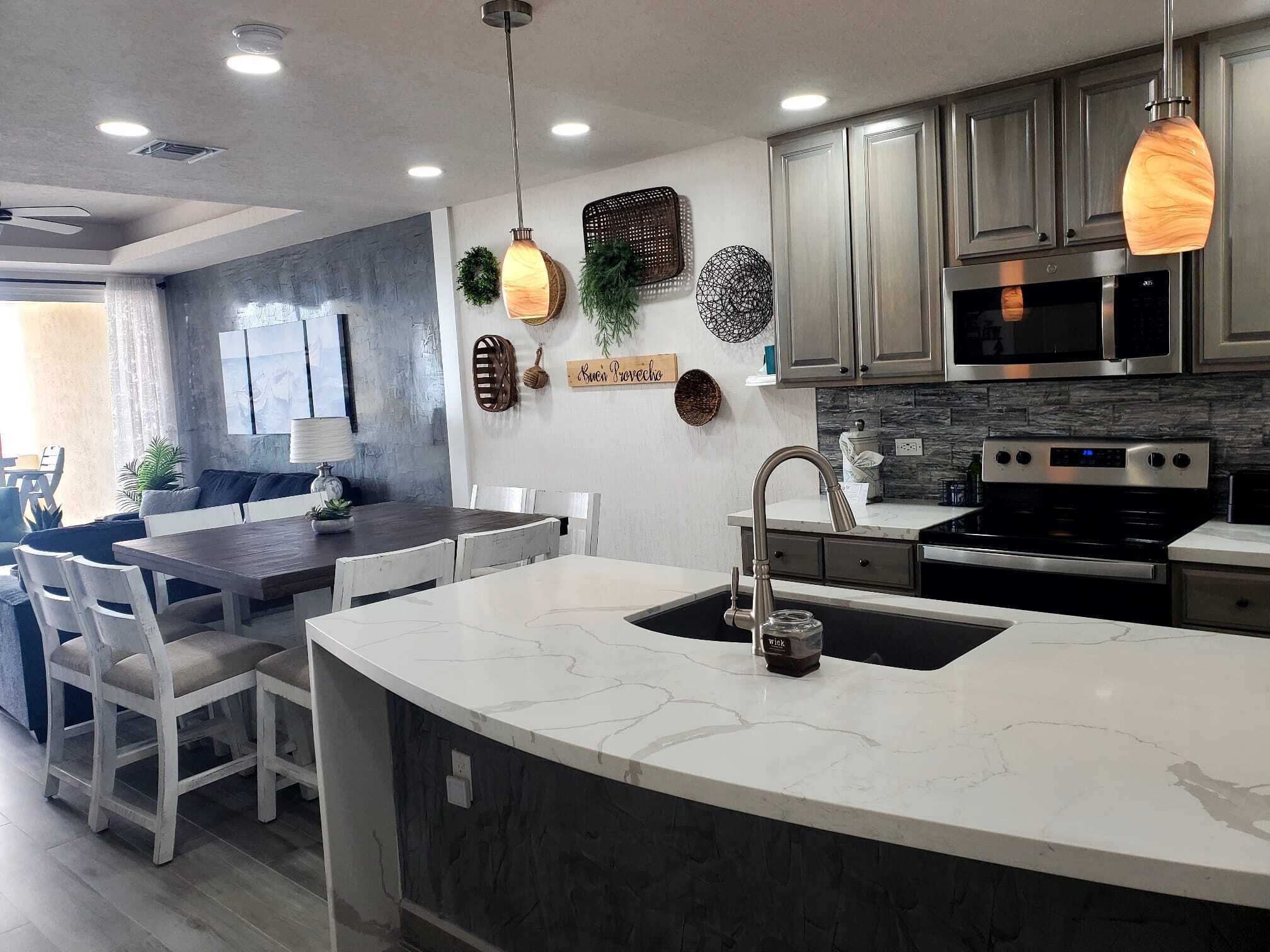 New 2 bedroom 2 bath, C31004