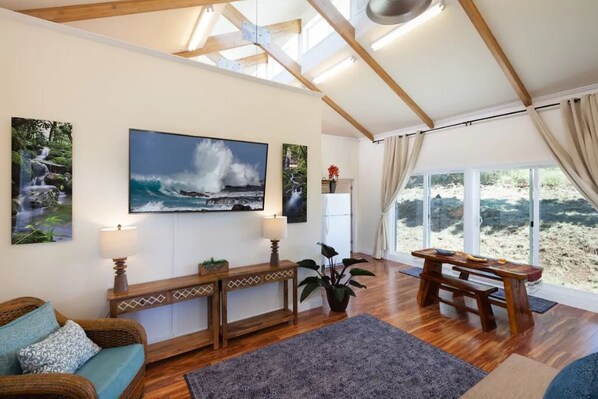TV - Beautiful Private Cottage (Waimea)